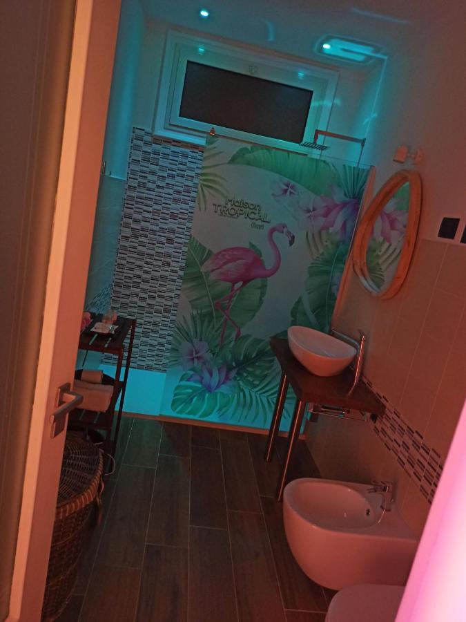 Suite Maison Tropical - Luxury Apartment In Bari Luaran gambar